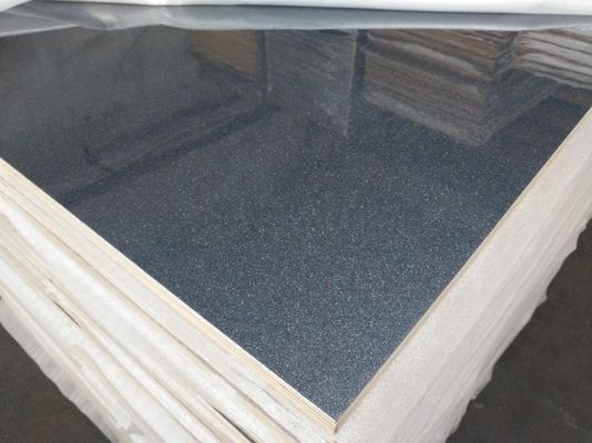 Grey Metallic 1mm  740KGS/M3 Medium Density Fiberboard Cabinets